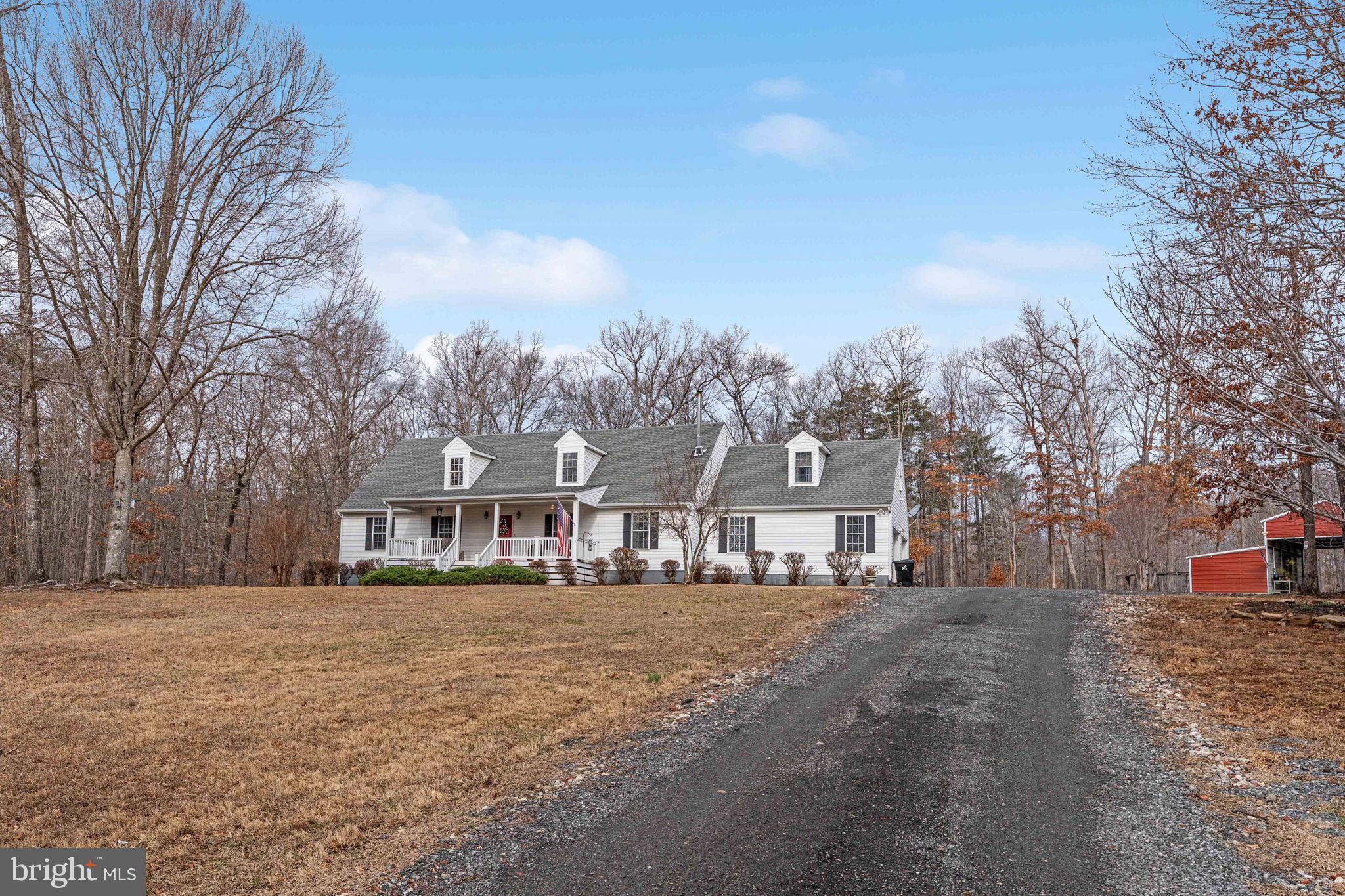 5105 Deep Creek Road Kents Store, VA 23084 - Photo 6 of 74 Long Private Driveway