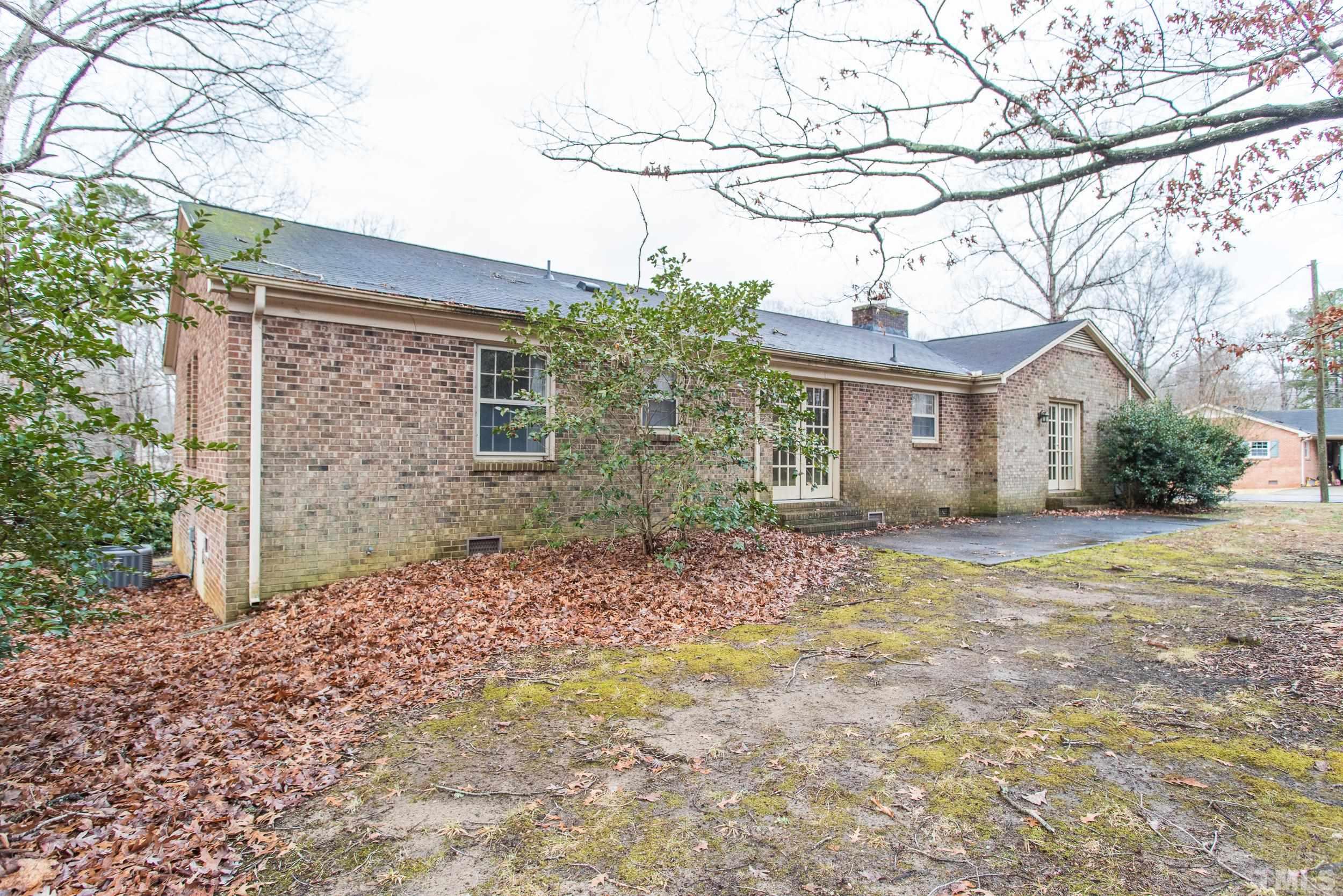 1605 Goodwin Road Durham, NC 27712 - Photo 12 of 39 Gallery Image 12