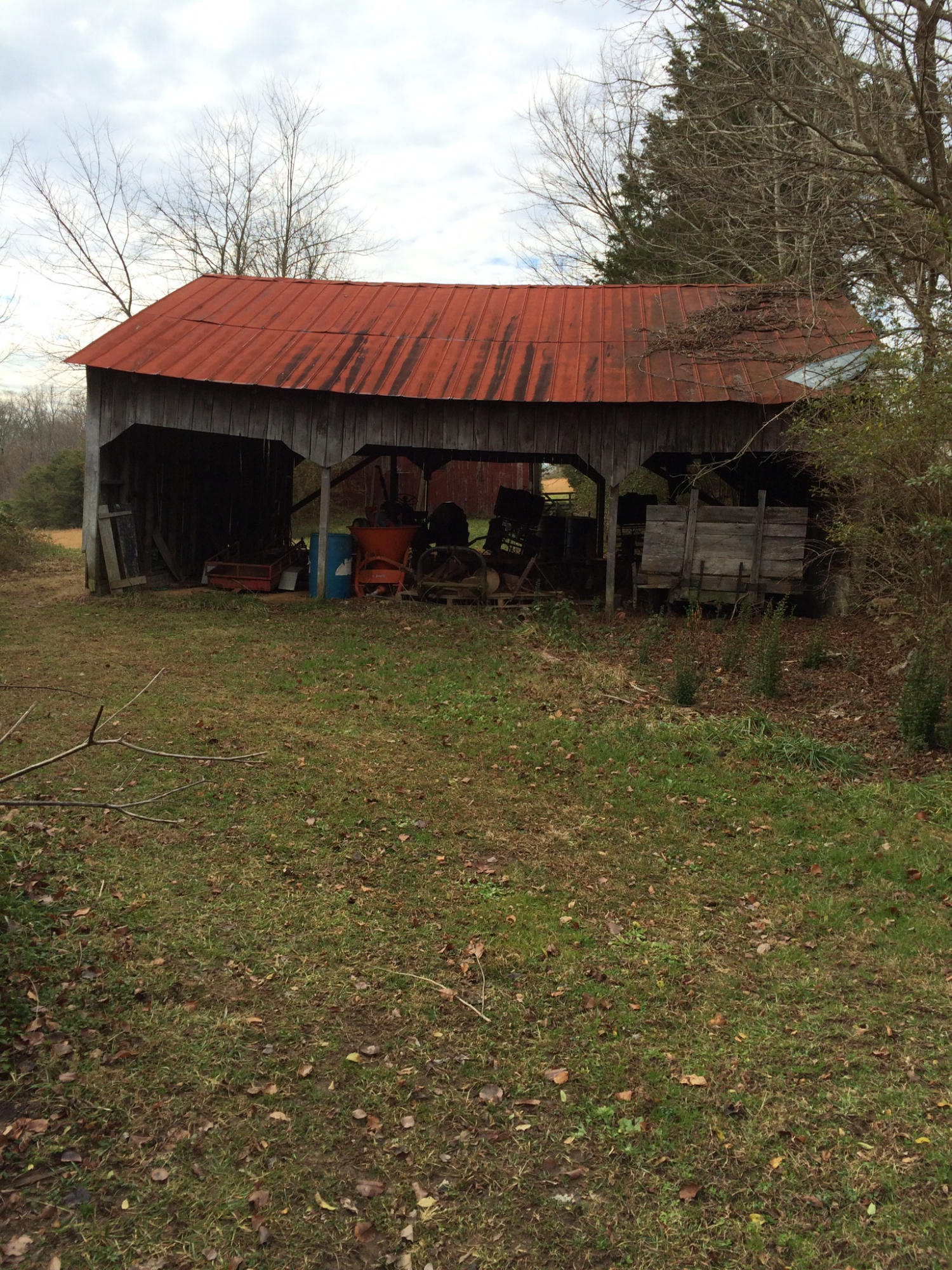 8301 Coppock Road Corryton, TN 37721 - Photo 3 of 14 2nd Barn view
