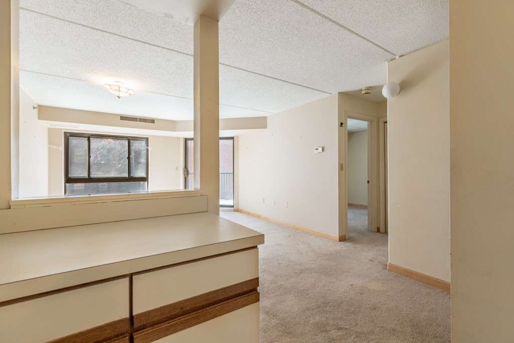 60 Rantoul Street, Unit 414 Beverly, MA 01915 - Photo 14 of 42 Gallery Image 14