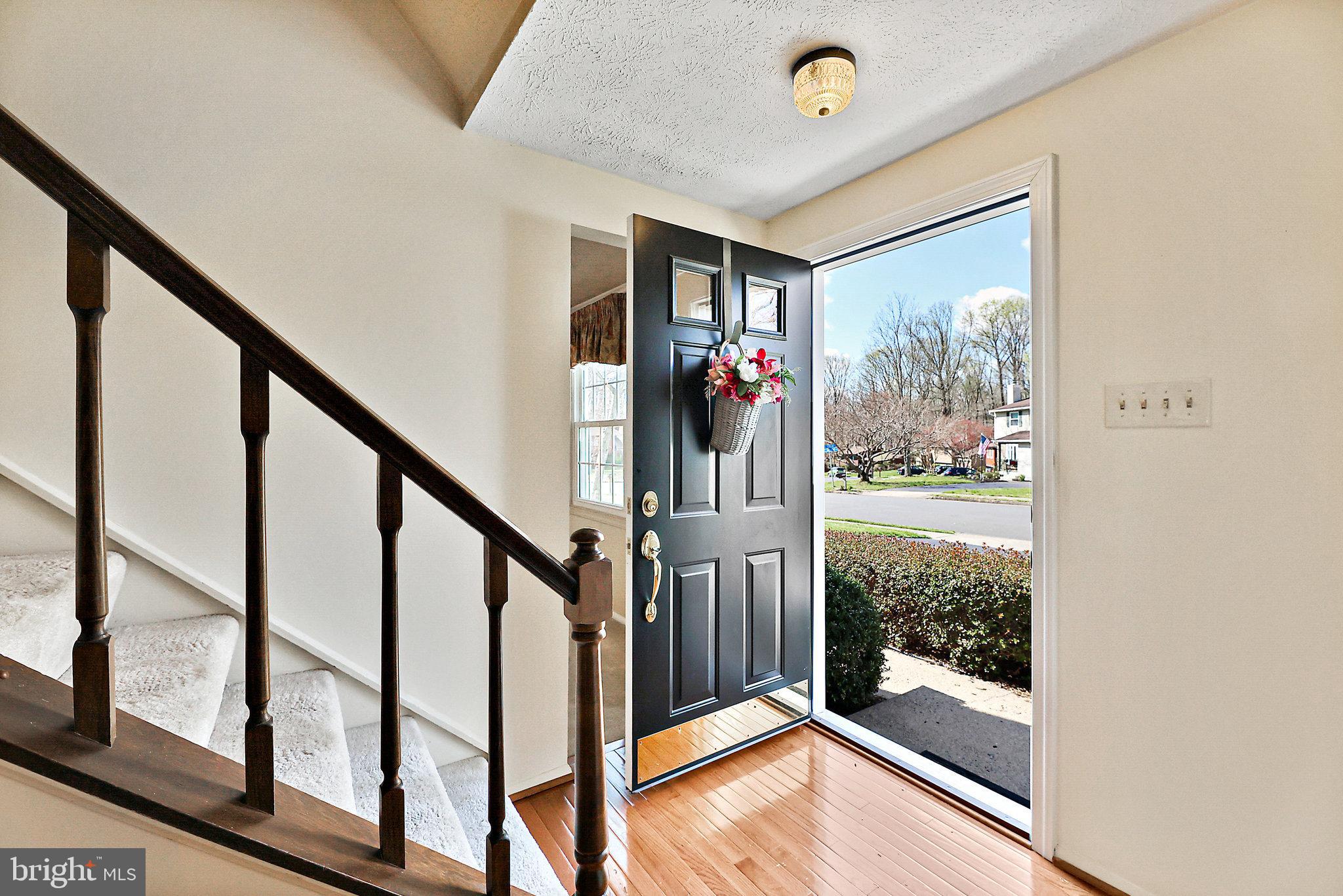 8470 Falling Leaf Road Springfield, VA 22153 - Photo 4 of 41 a view of an entryway