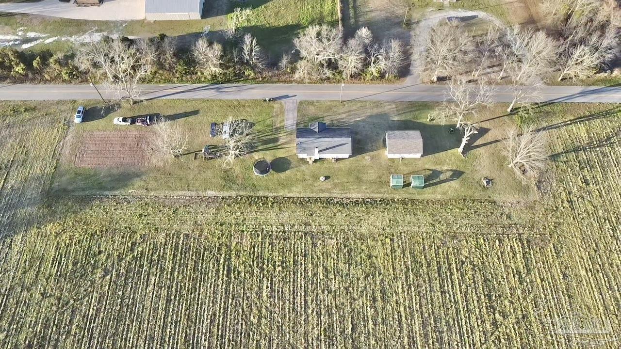 4075 Macks Road Century, FL 32535 - Photo 41 of 45 a view of water heater room