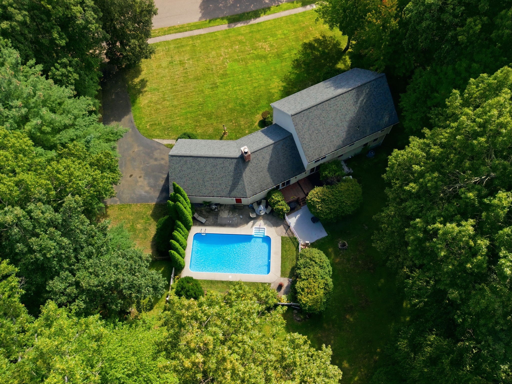 22 Grassy Meadow Road Wilbraham, MA 01095 - Photo 4 of 42 Gallery Image 4