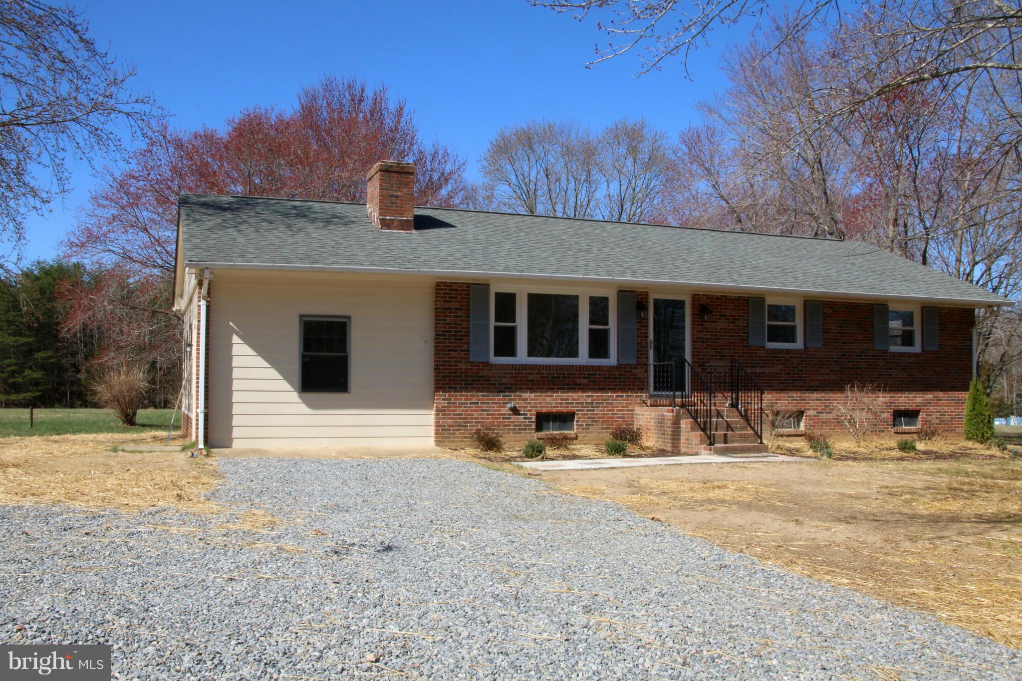 4650 Jericho Road Ruther Glen, VA 22546 - Photo 1 of 25 Exterior (Front)