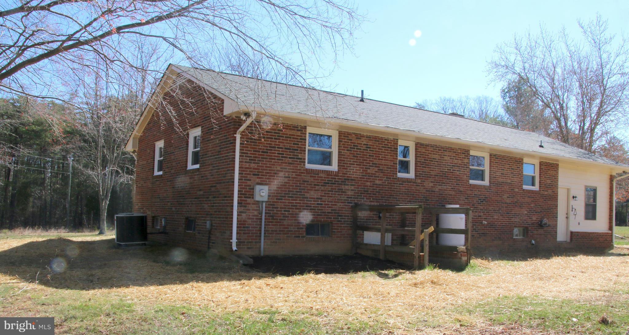 4650 Jericho Road Ruther Glen, VA 22546 - Photo 23 of 25 Exterior (Rear)