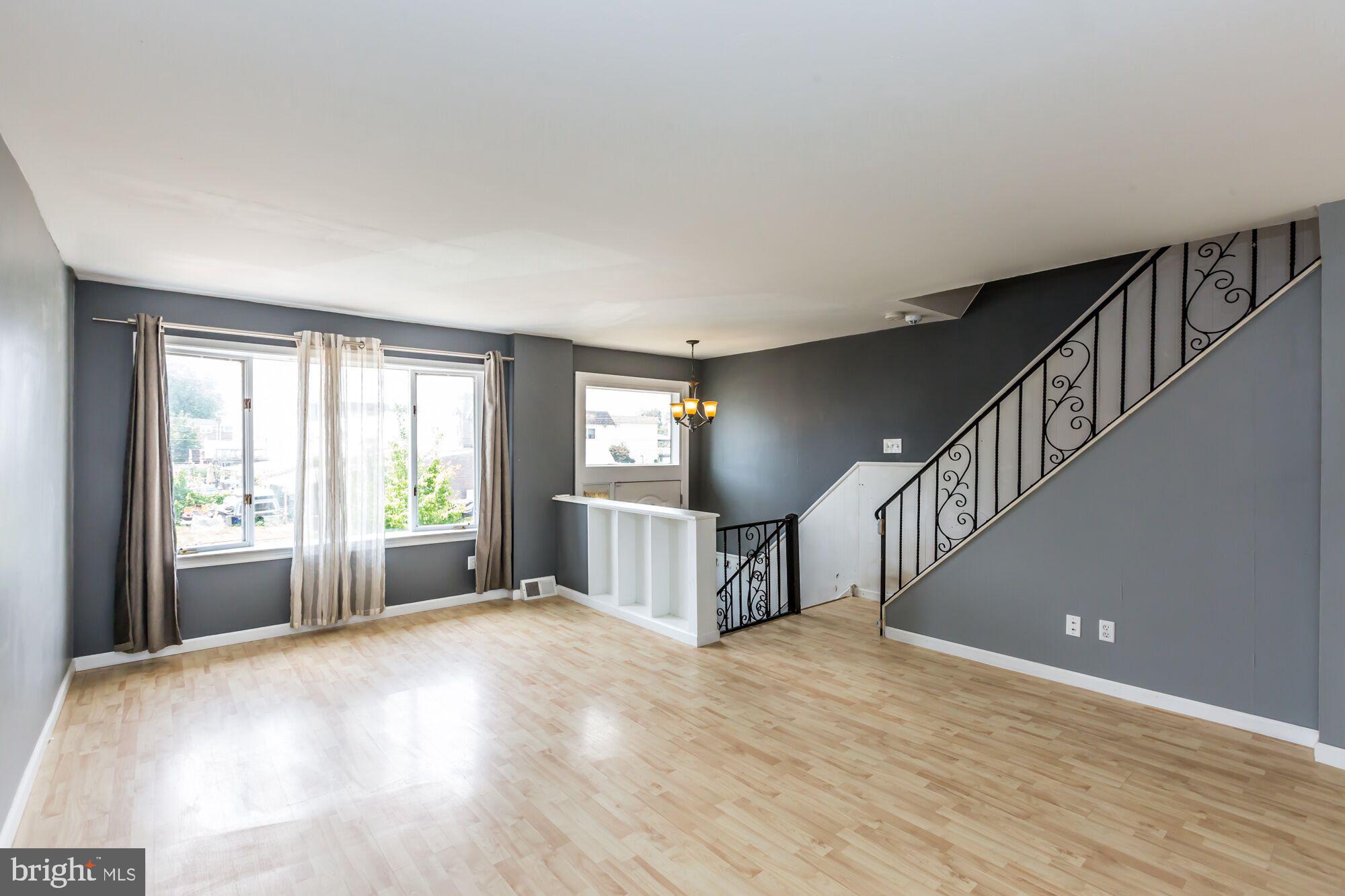12235 Rambler Road Philadelphia, PA 19154 - Photo 4 of 25