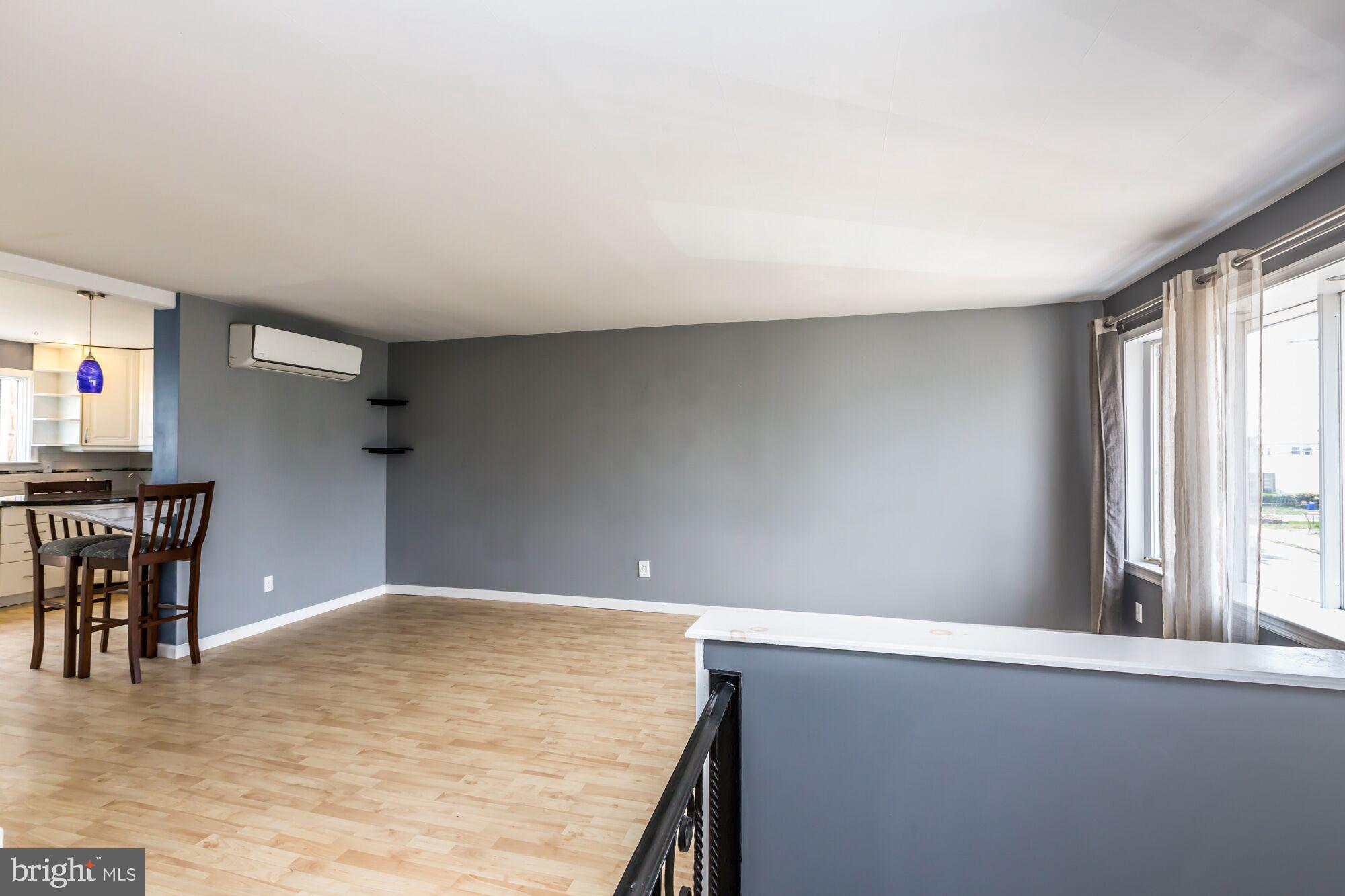 12235 Rambler Road Philadelphia, PA 19154 - Photo 5 of 25