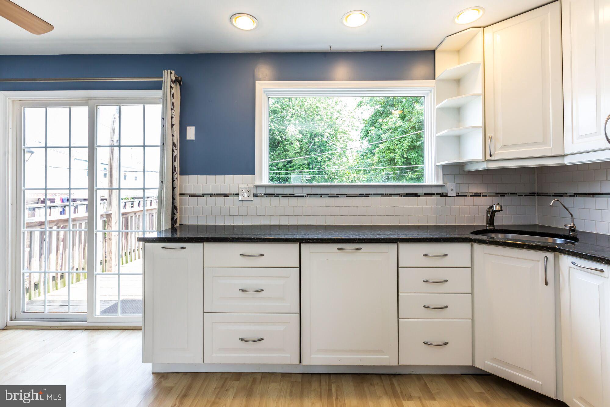 12235 Rambler Road Philadelphia, PA 19154 - Photo 7 of 25