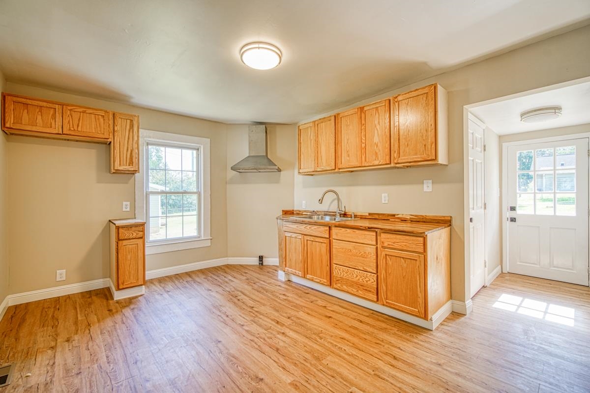 520 Buncombe Street Woodruff, SC 29388 - Photo 12 of 26