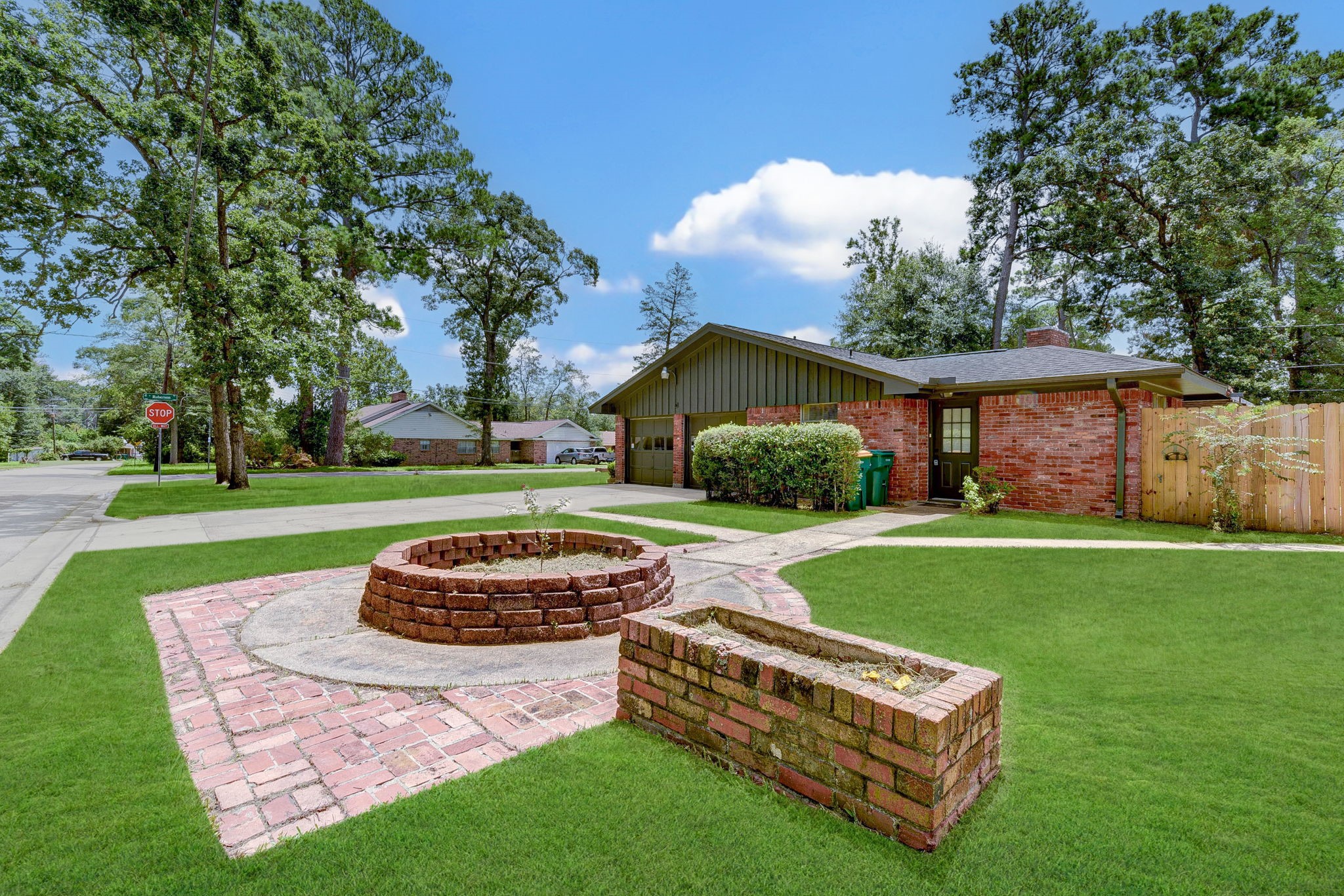1703 North Roberson Street Conroe, TX 77301 - Photo 1 of 44