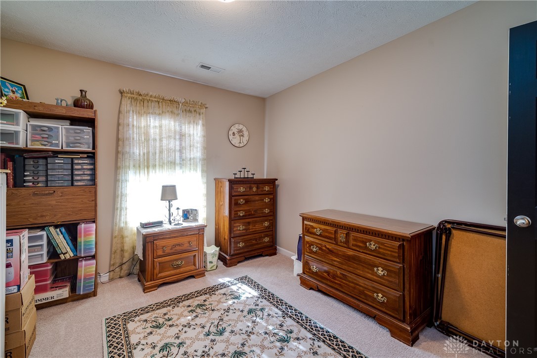 210 Scholl Road Franklin, OH 45005 - Photo 25 of 31 Gallery Image 25