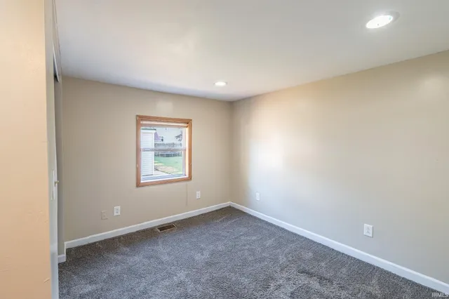 $155,000 | 461 Bent Street, Wabash, IN 46992