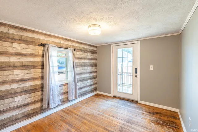 $155,000 | 461 Bent Street, Wabash, IN 46992