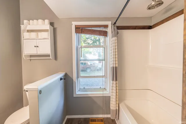 $155,000 | 461 Bent Street, Wabash, IN 46992