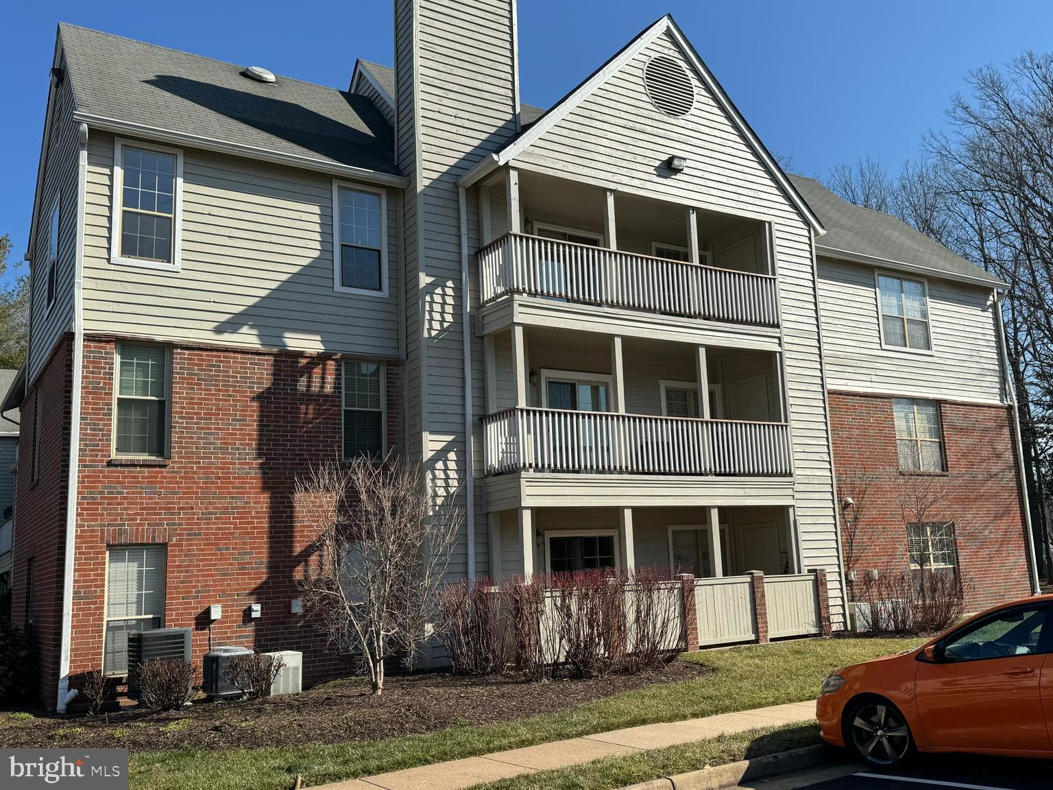 12151 Penderview Lane, Unit 2038 Fairfax, VA 22033 - Photo 2 of 20
