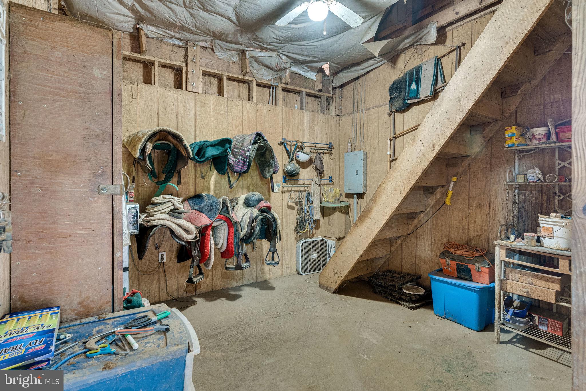 13221 Wates Spring Place Clifton, VA 20124 - Photo 60 of 68 Tack Room