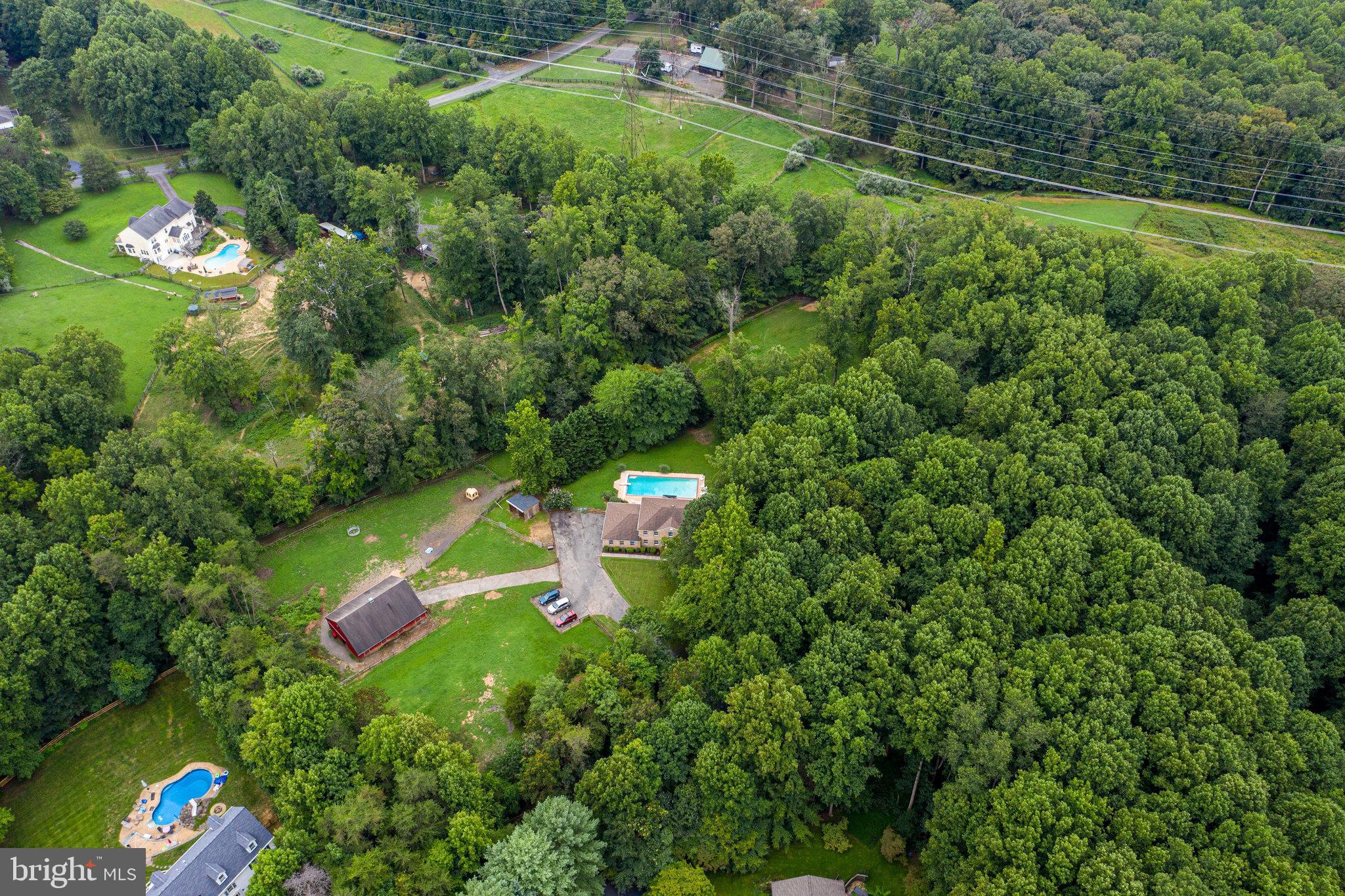 13221 Wates Spring Place Clifton, VA 20124 - Photo 64 of 68 Neighborhood view, property extends to upper right