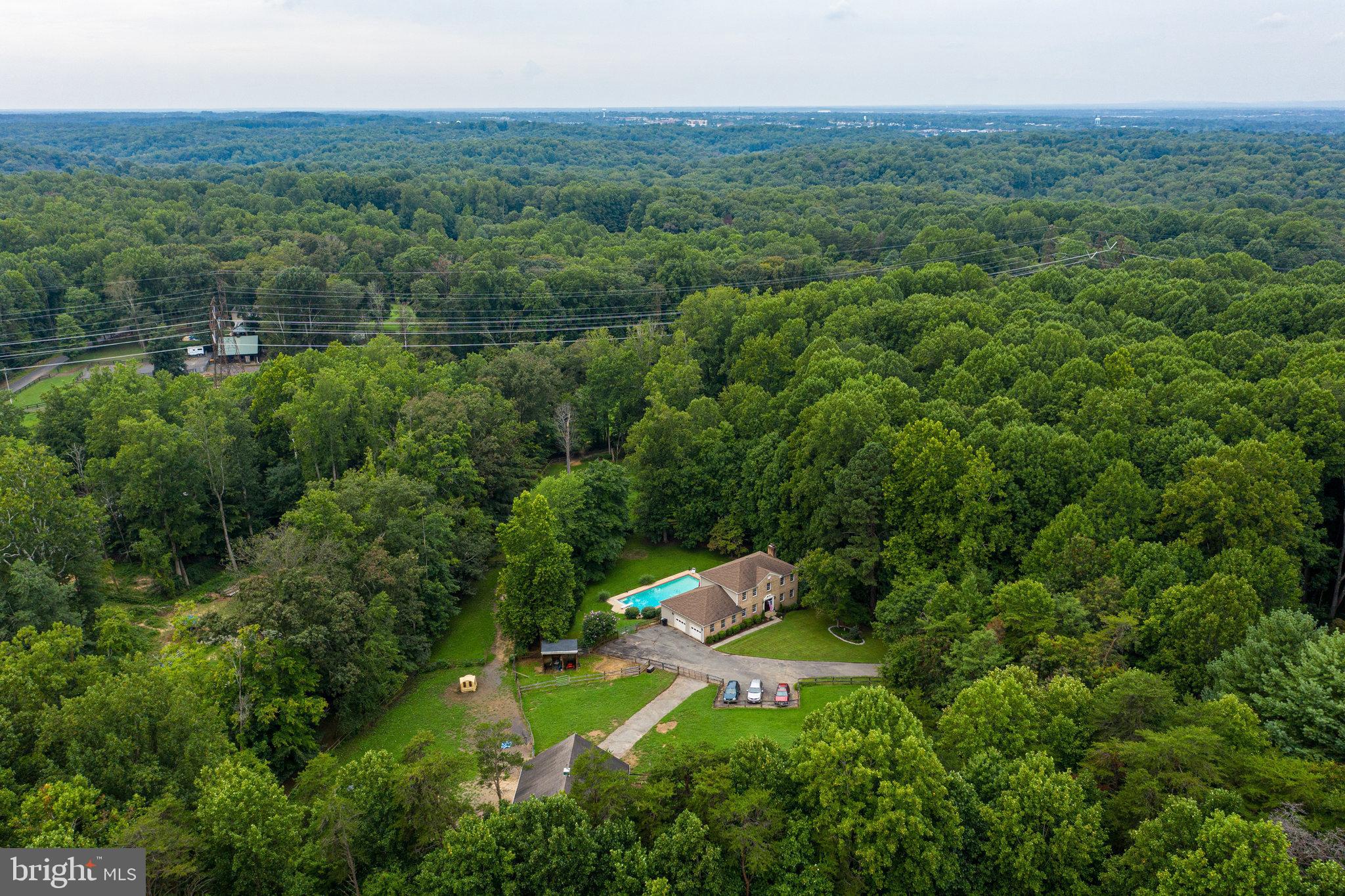 13221 Wates Spring Place Clifton, VA 20124 - Photo 65 of 68 Beautiful view of horizon