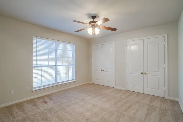 $335,000 | 119 Crestway Drive, Unit 22, Cedar Hill, TX 75104