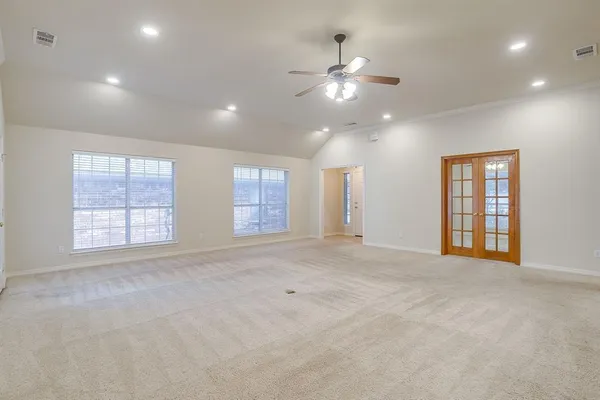 $335,000 | 119 Crestway Drive, Unit 22, Cedar Hill, TX 75104