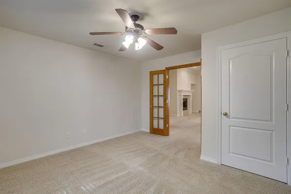$335,000 | 119 Crestway Drive, Unit 22, Cedar Hill, TX 75104