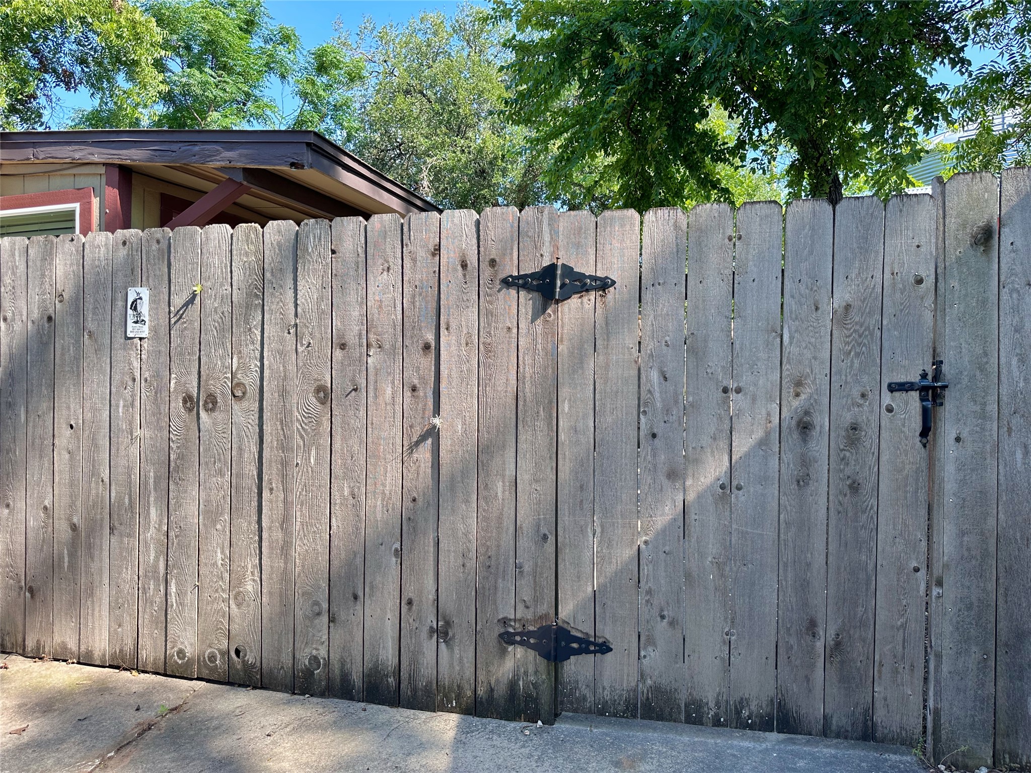 2103 East 16th Street, Unit ANNEX Austin, TX 78702 - Photo 21 of 23 a view of wooden fence