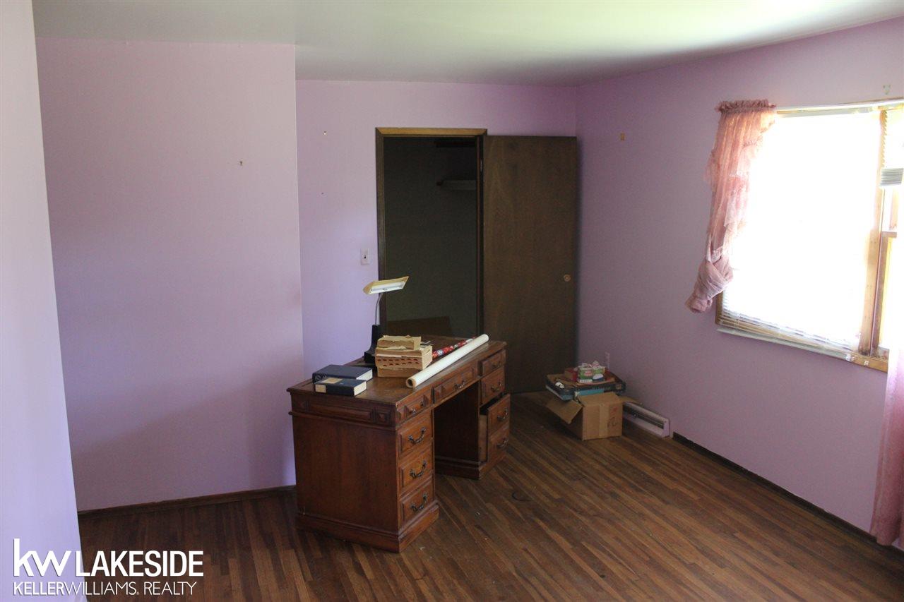 21655 Armada Center Road Armada, MI 48005 - Photo 26 of 31 31293810-25.JPG