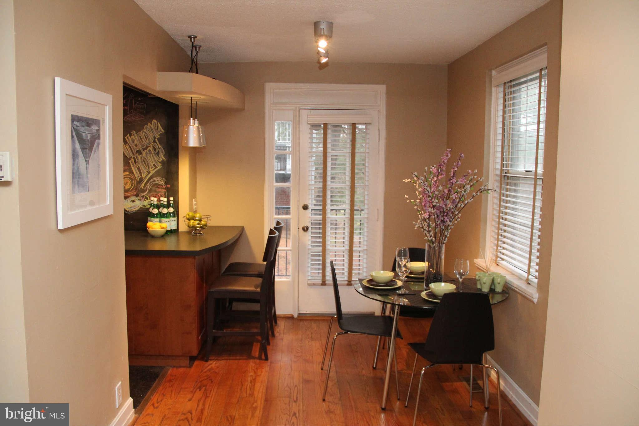 4823 27th Road South, Unit 2501 Arlington, VA 22206 - Photo 23 of 30 Dining Room