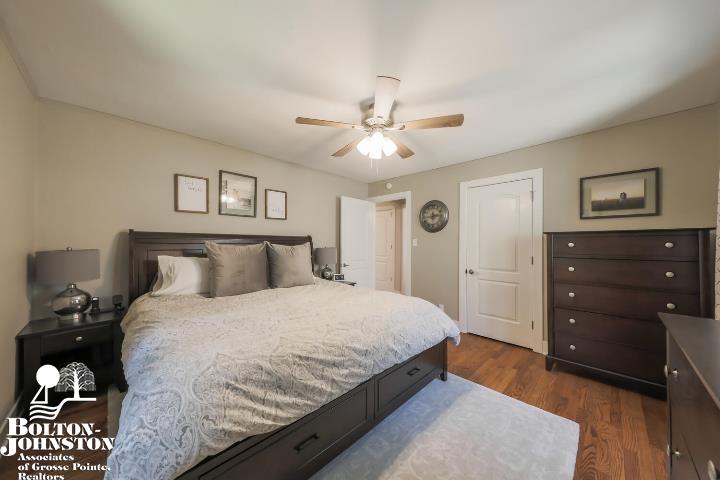 311 Merriweather Road Grosse Pointe Farms, MI 48236 - Photo 32 of 49