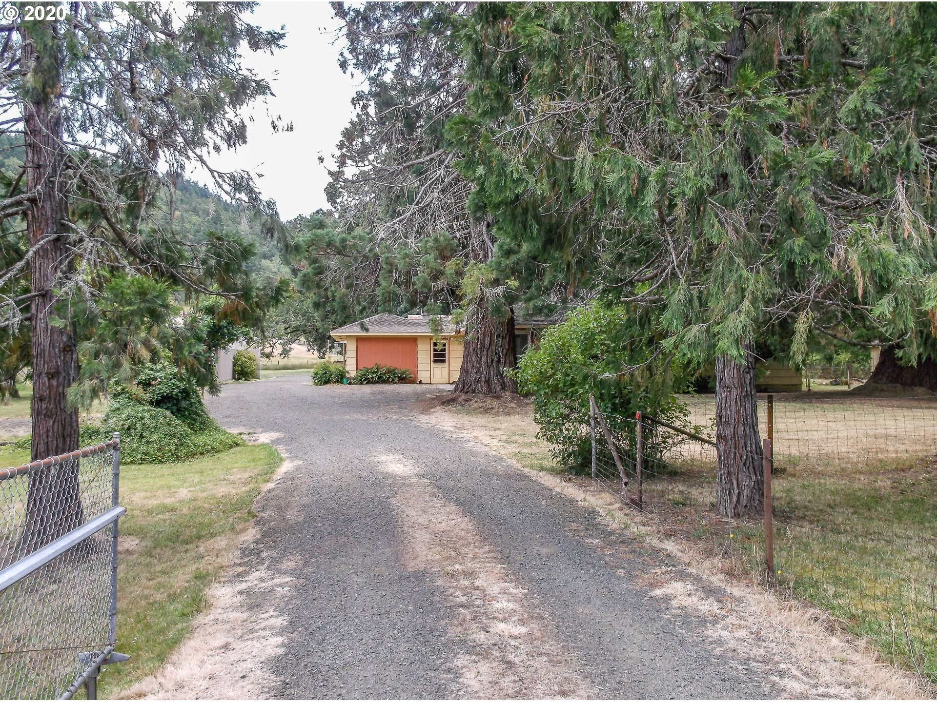 1928 Melrose Road Roseburg, OR 97471 - Photo 1 of 32 Gallery Image 1