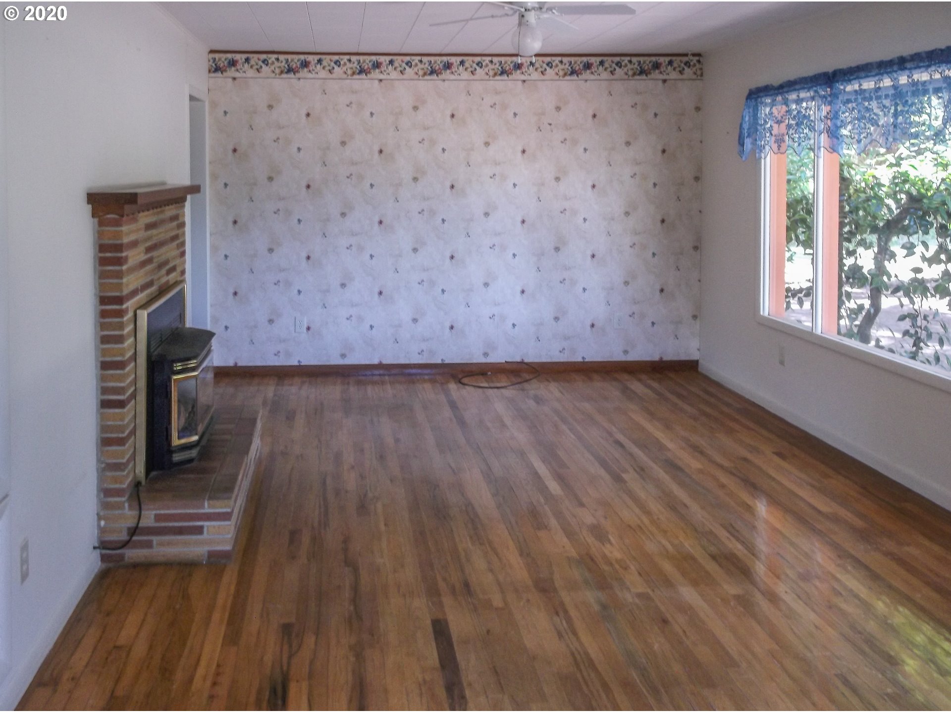 1928 Melrose Road Roseburg, OR 97471 - Photo 5 of 32 Gallery Image 5