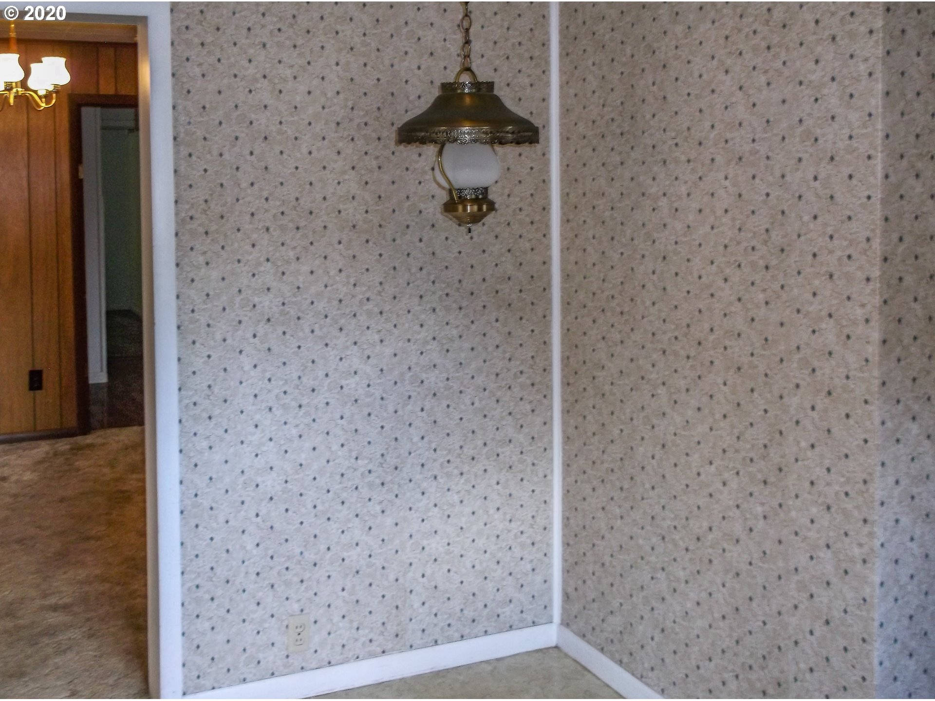 1928 Melrose Road Roseburg, OR 97471 - Photo 9 of 32 Gallery Image 9