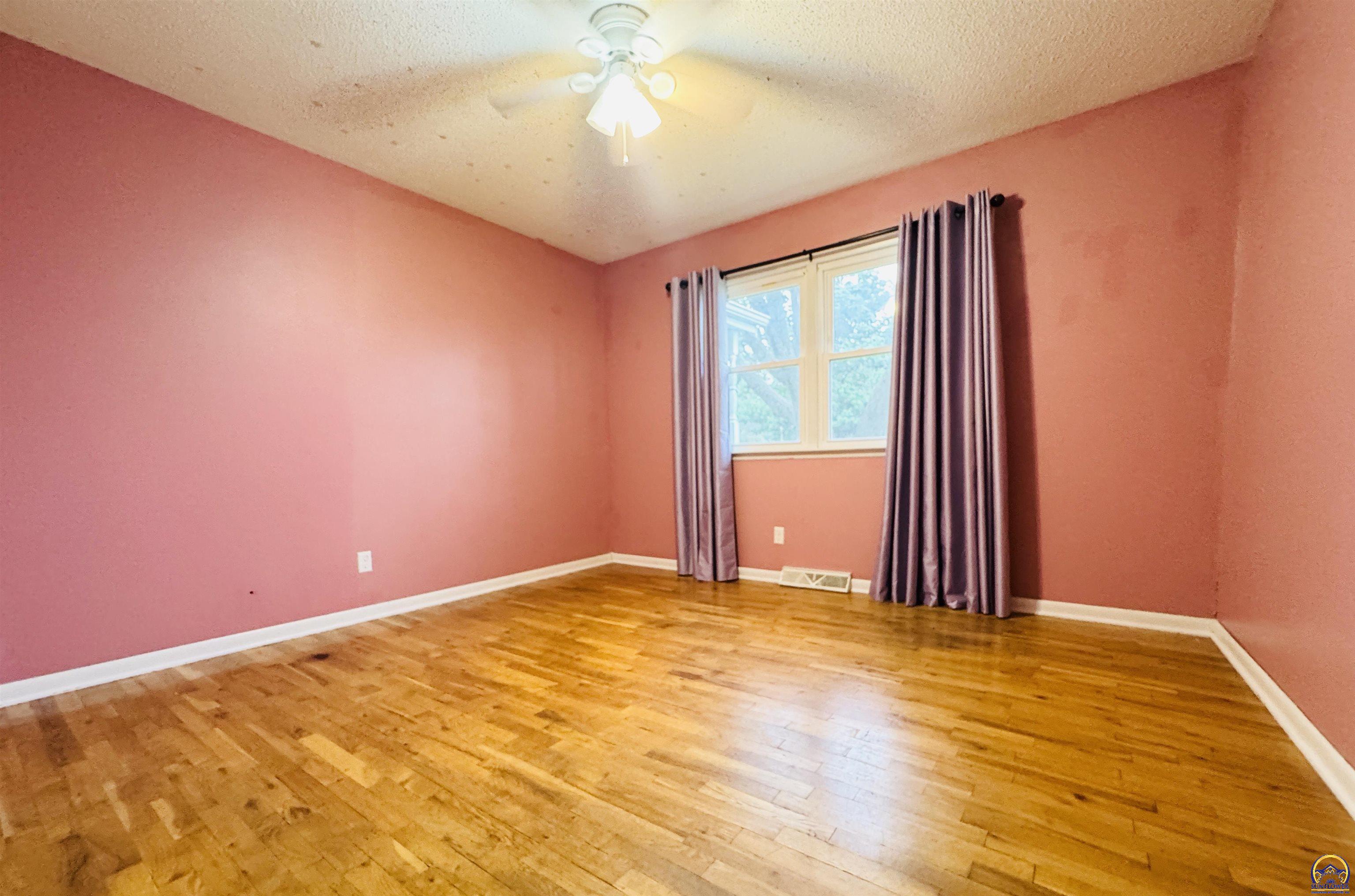 104 Monroe Street Pomona, KS 66076 - Photo 24 of 47