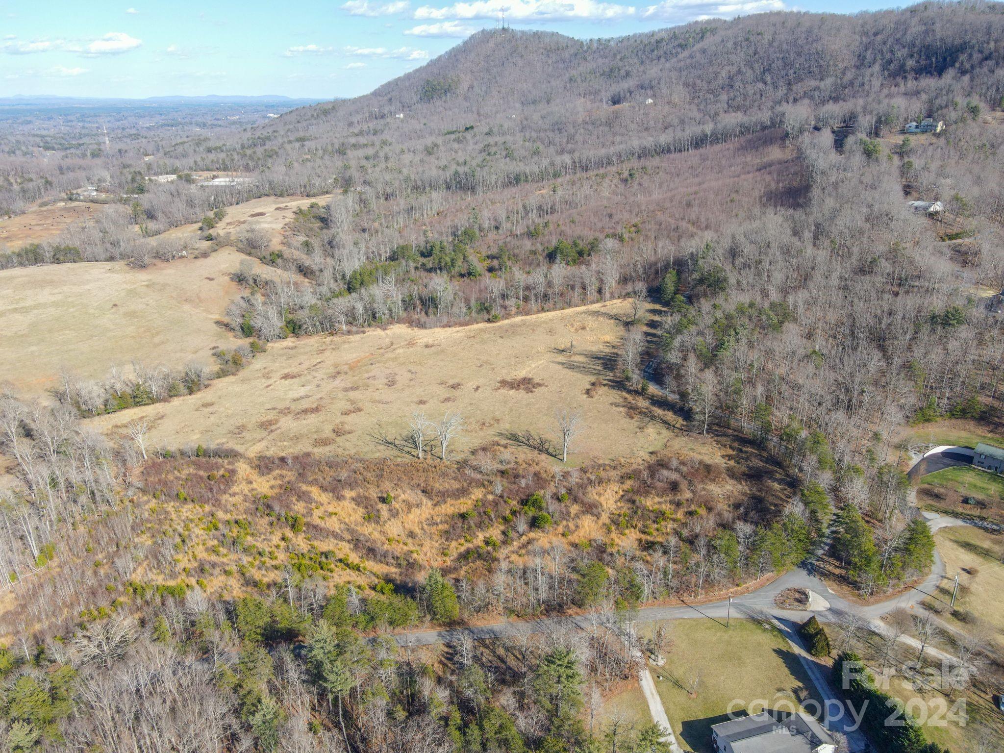 632 Drexel Road Valdese, NC 28690 - Photo 4 of 16