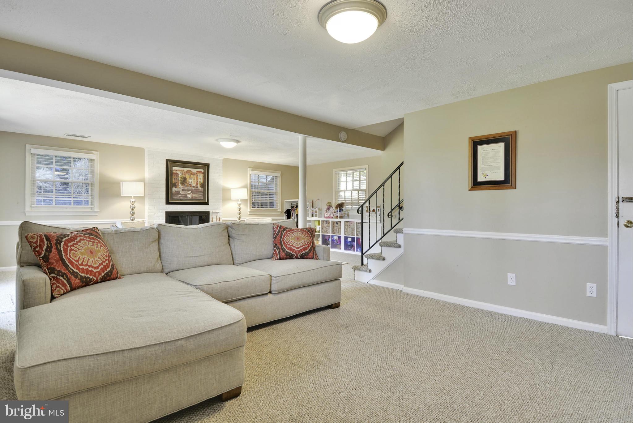 7704 Sebago Road Bethesda, MD 20817 - Photo 24 of 30 Family Room