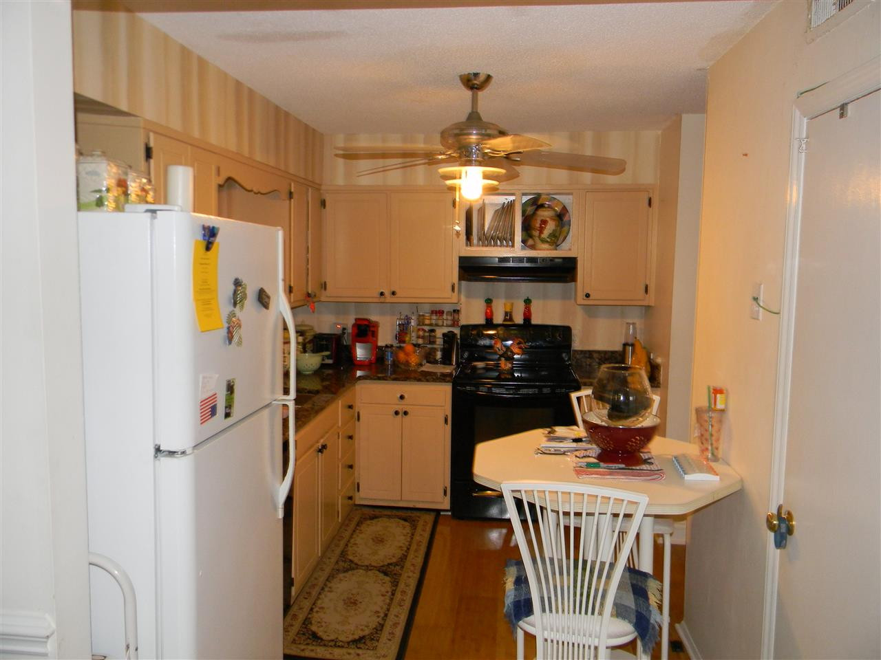 5034 Flint Ridge Place, Unit 5034 Raleigh, NC 27609 - Photo 4 of 5 Photo 4