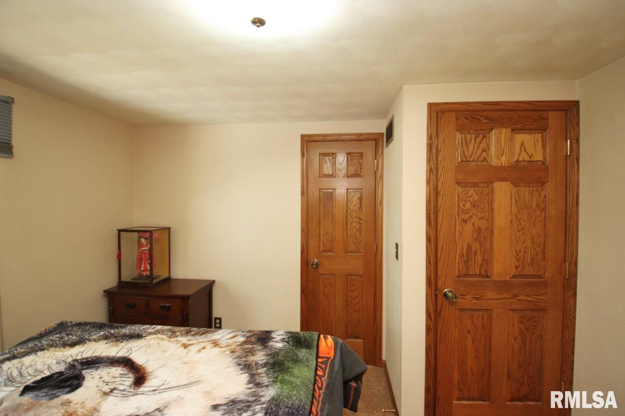 204 Hemlock Street Pekin, IL 61554 - Photo 44 of 71