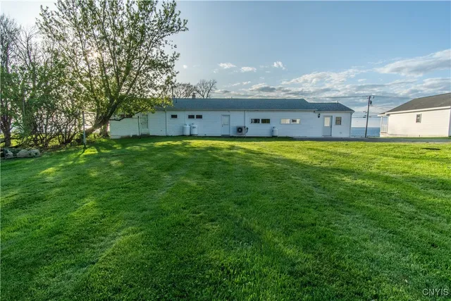 $529,900 | 32396 Rt-12e Cape, Cape Vincent, NY 13618