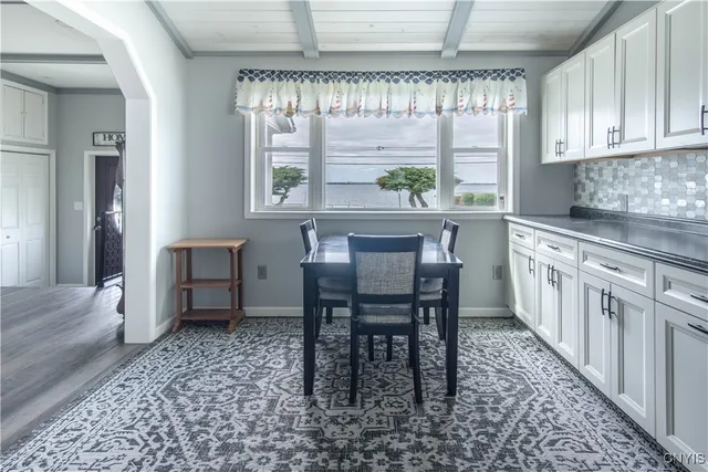 $529,900 | 32396 Rt-12e Cape, Cape Vincent, NY 13618