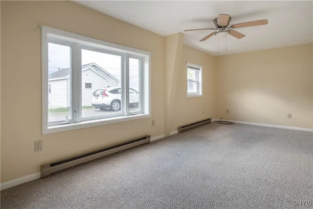 $529,900 | 32396 Rt-12e Cape, Cape Vincent, NY 13618