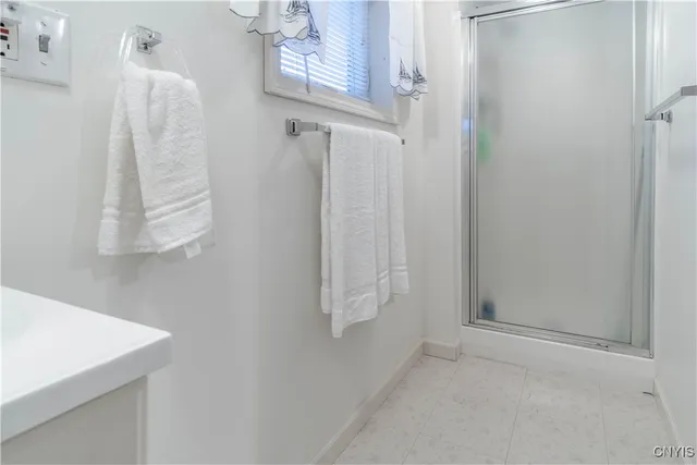 $529,900 | 32396 Rt-12e Cape, Cape Vincent, NY 13618