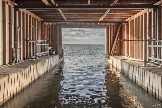 $529,900 | 32396 Rt-12e Cape, Cape Vincent, NY 13618