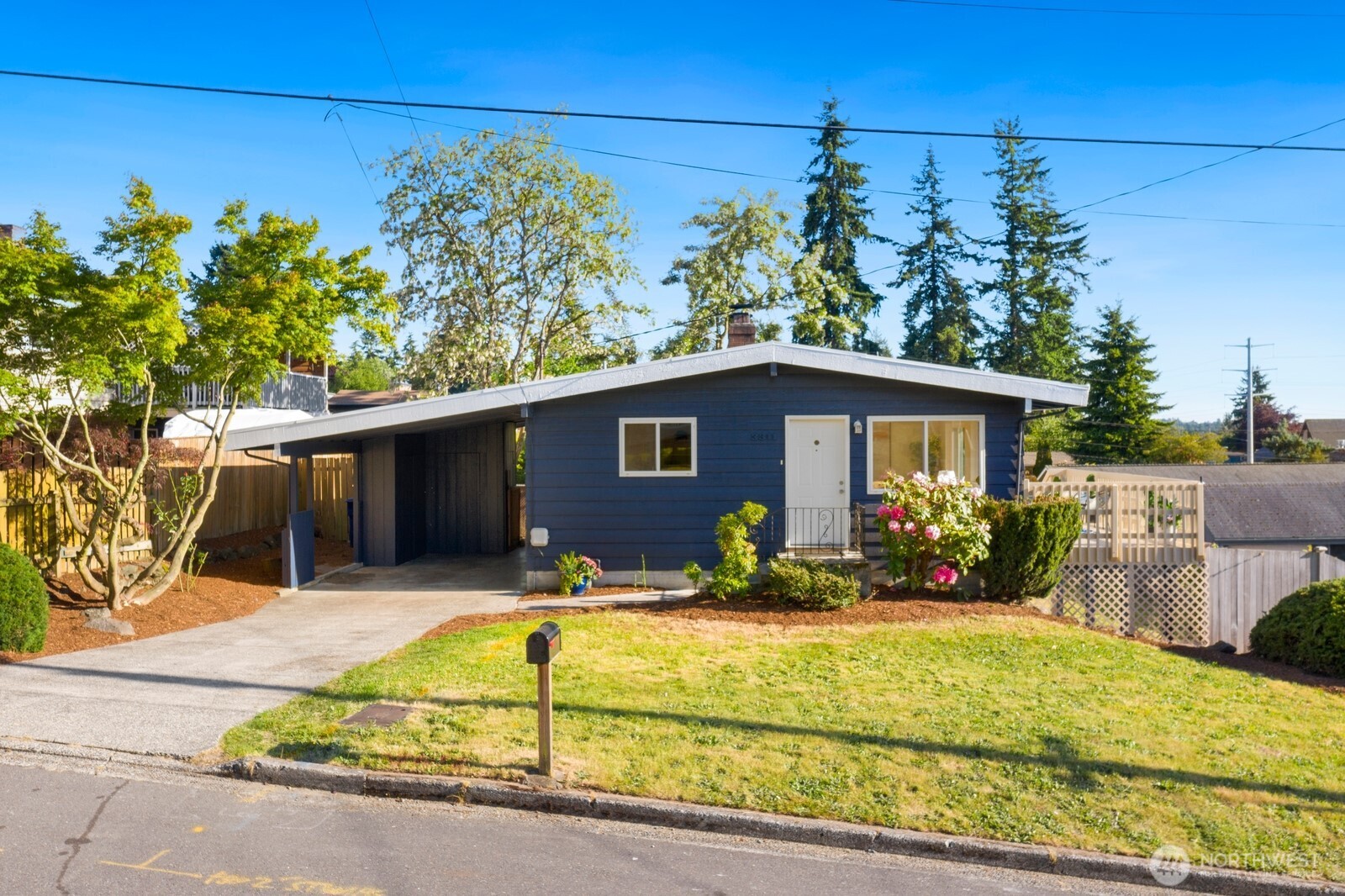 3311 Northeast 11th Place Renton, WA 98056 - Photo 29 of 32 Gallery Image 29