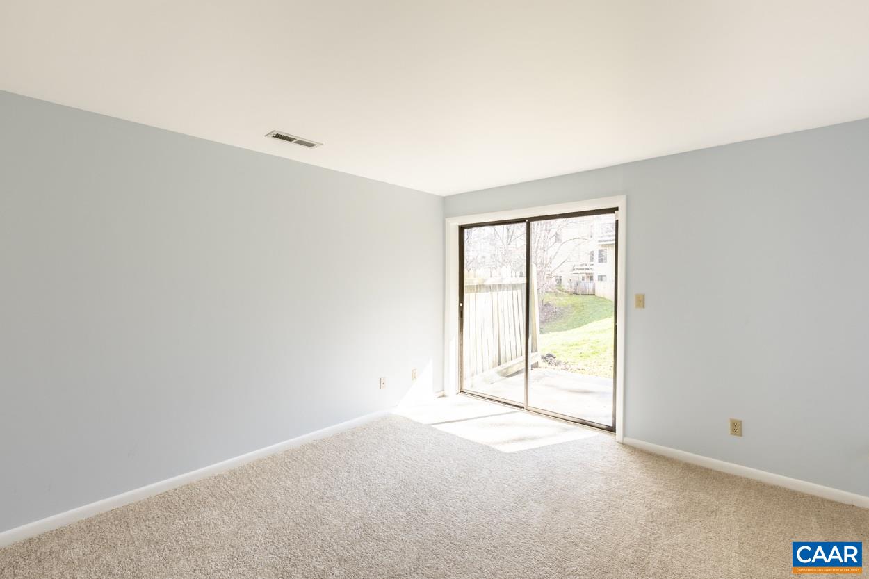 1216 Chatham Ridge Charlottesville, VA 22901 - Photo 23 of 37 Gallery Image 23