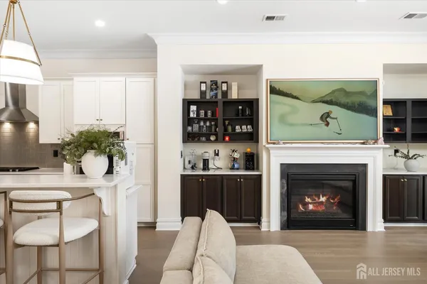 $6,700 | 11 Hamilton Drive, Cranbury, NJ 08512