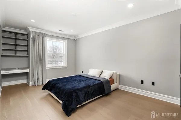 $6,700 | 11 Hamilton Drive, Cranbury, NJ 08512