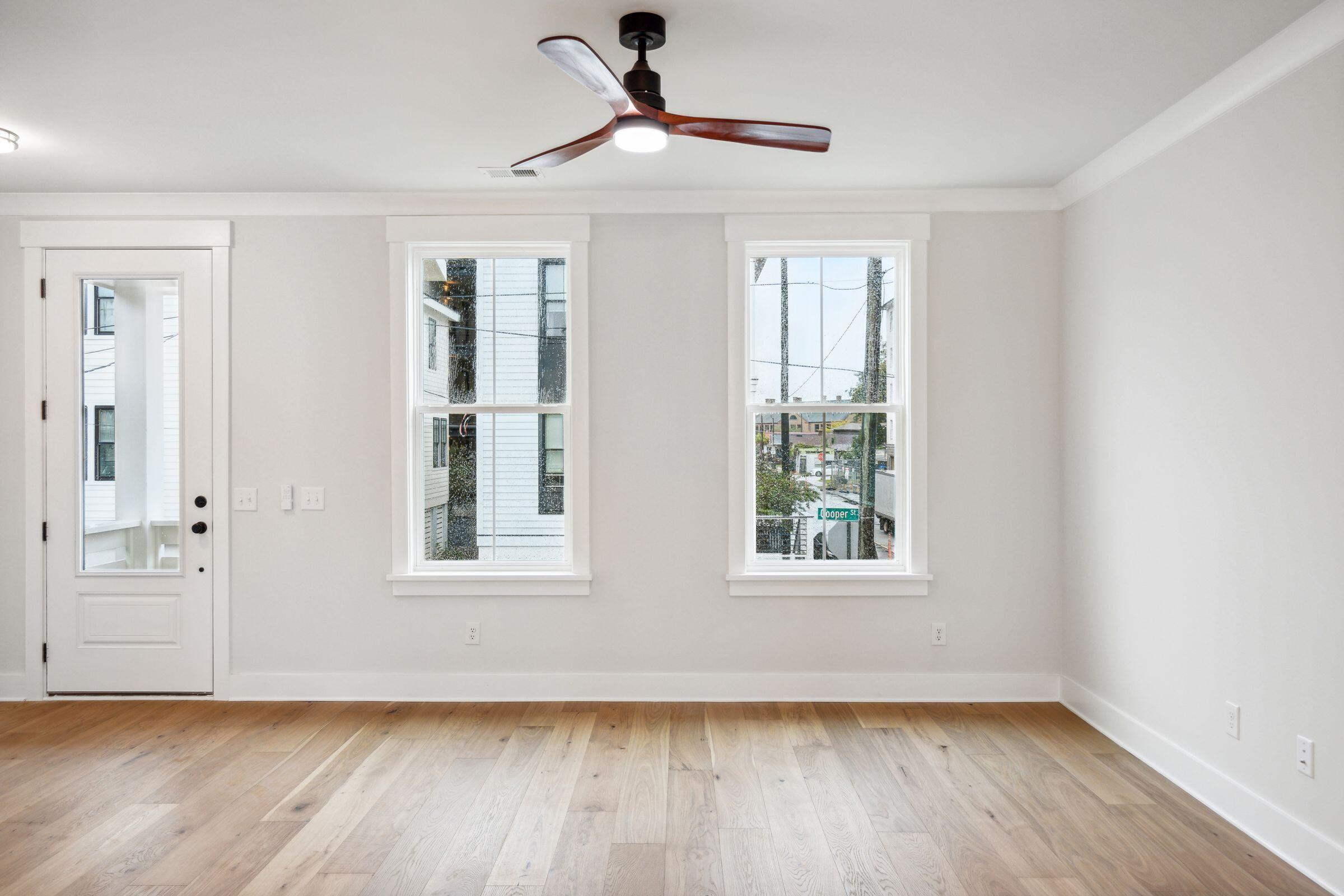 101 Cooper Street Charleston, SC 29403 - Photo 13 of 45 13