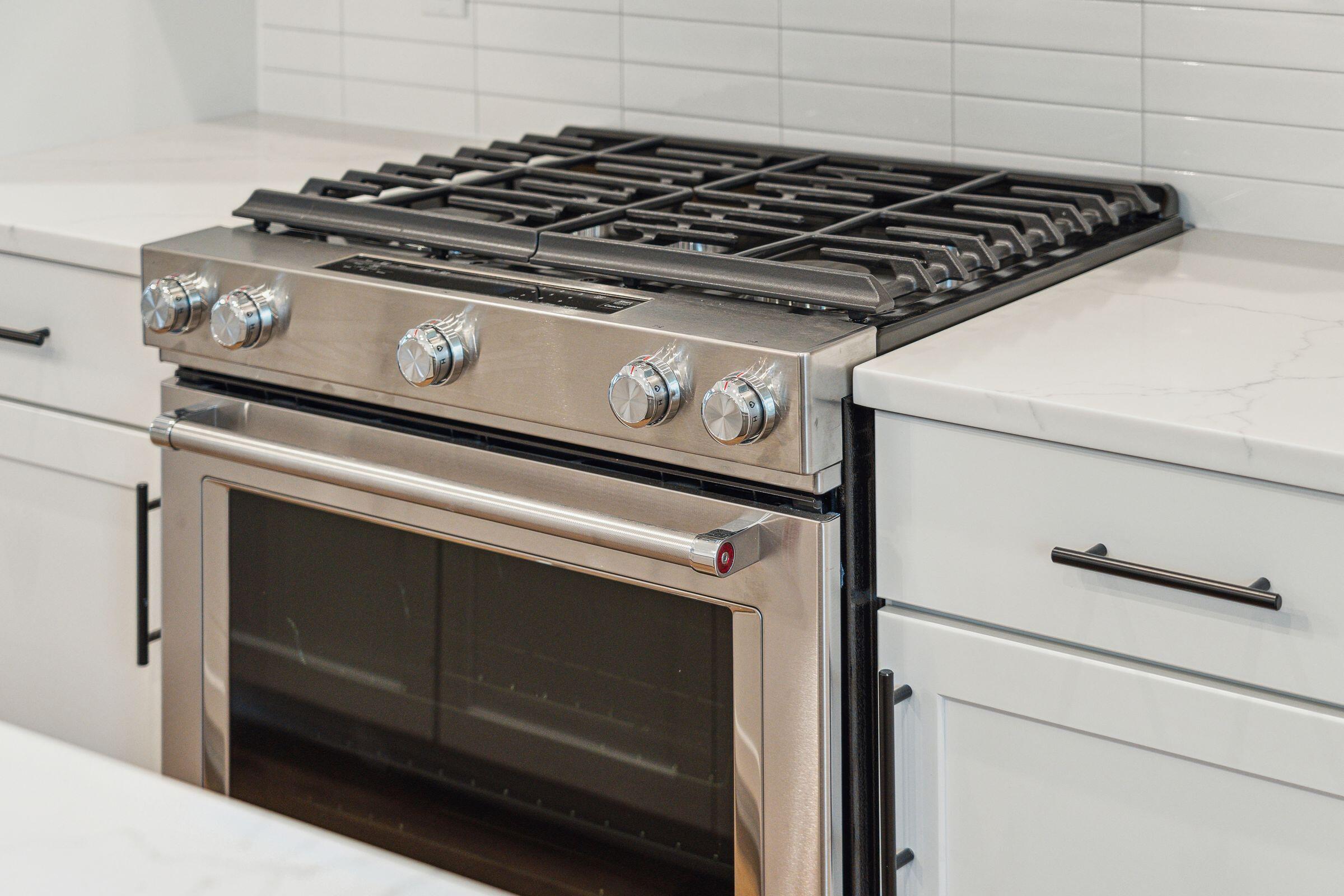 101 Cooper Street Charleston, SC 29403 - Photo 19 of 45 19