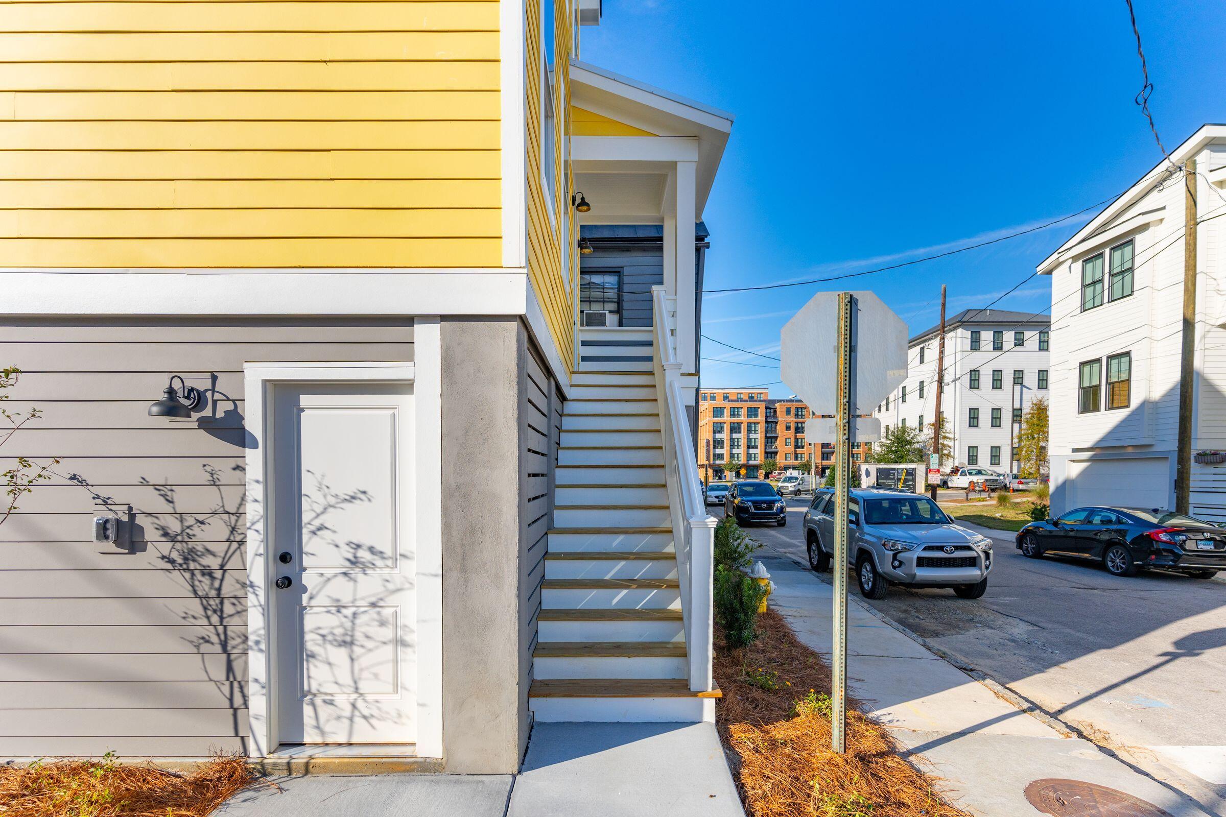 101 Cooper Street Charleston, SC 29403 - Photo 6 of 45 6