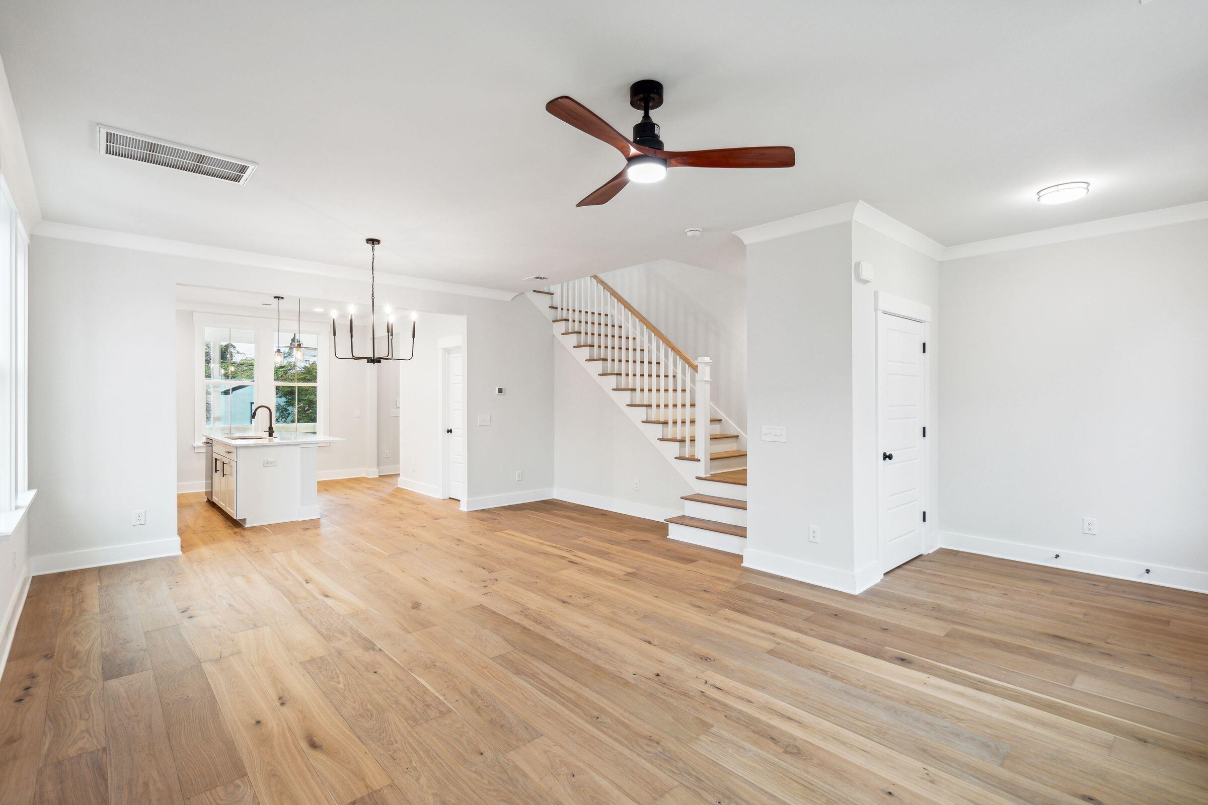 101 Cooper Street Charleston, SC 29403 - Photo 10 of 45 10